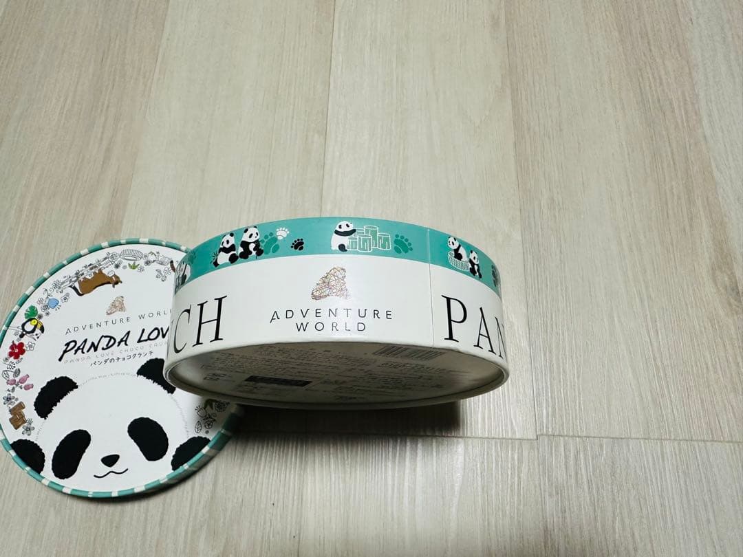 パンダ　お土産　クランチ　空箱　ケース　小物
