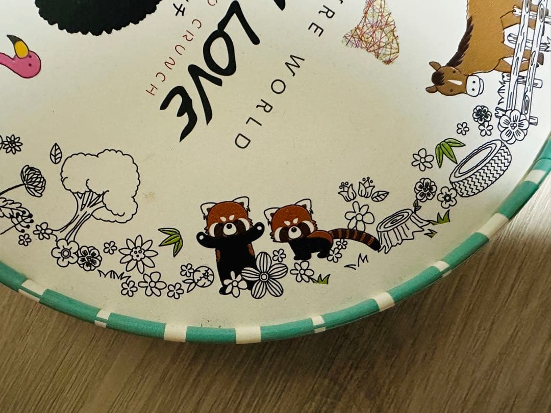 パンダ　お土産　クランチ　空箱　ケース　小物