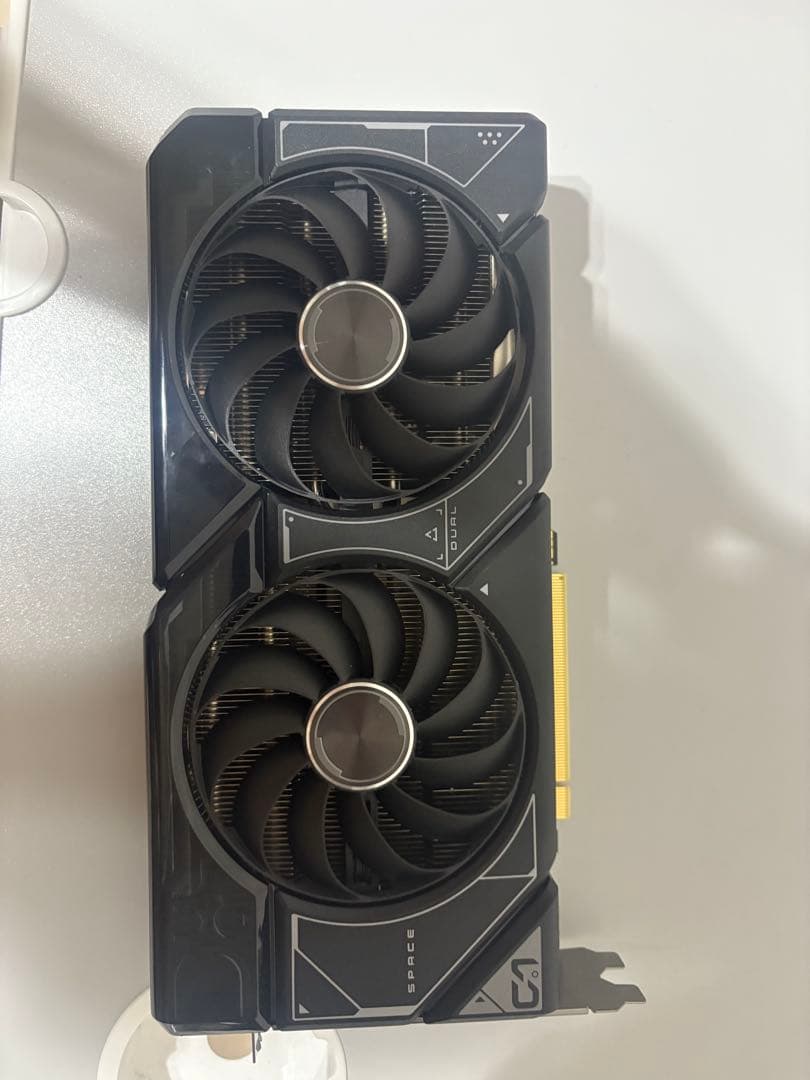 グラフィックボード・グラボ・ビデオカード ASUS GeForce RTX 4070 OC 12GB