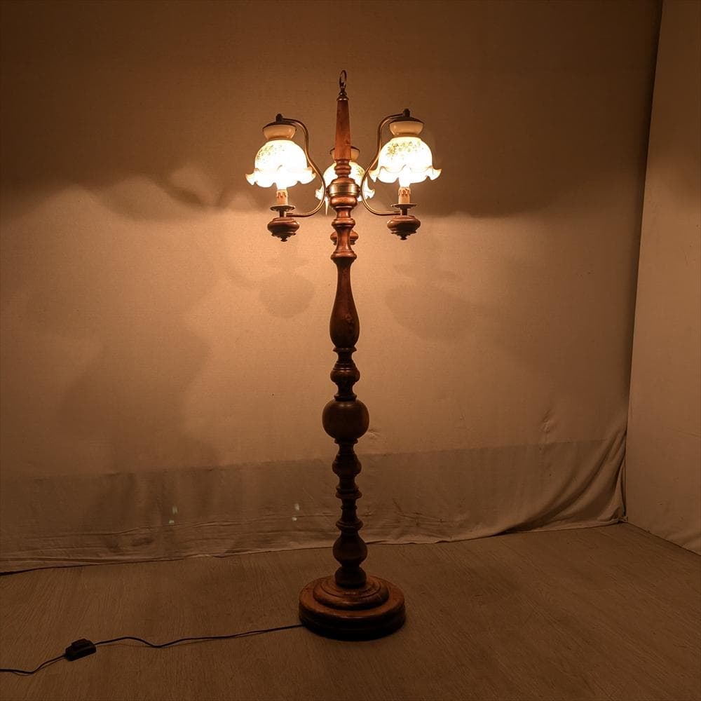 展示品　イタリア製　フロアスタンド　フロアライト　スタンド照明　ガラスシェード