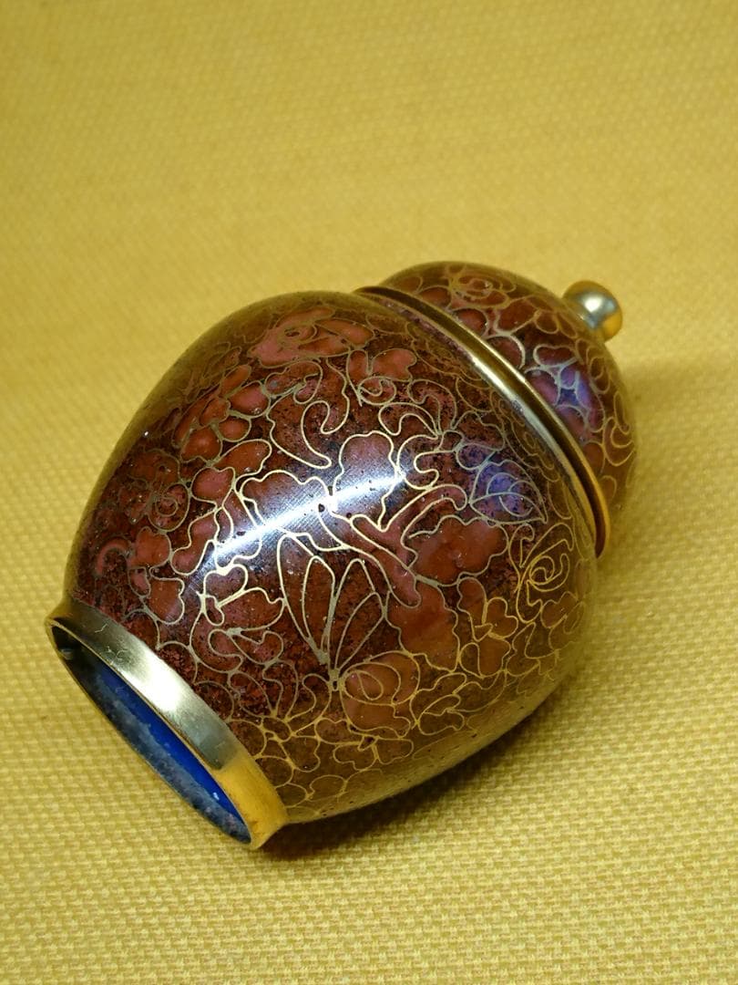 【美品】七宝　小壺　銅製　香合　置物　インテリア　工芸品　美術品　A1548