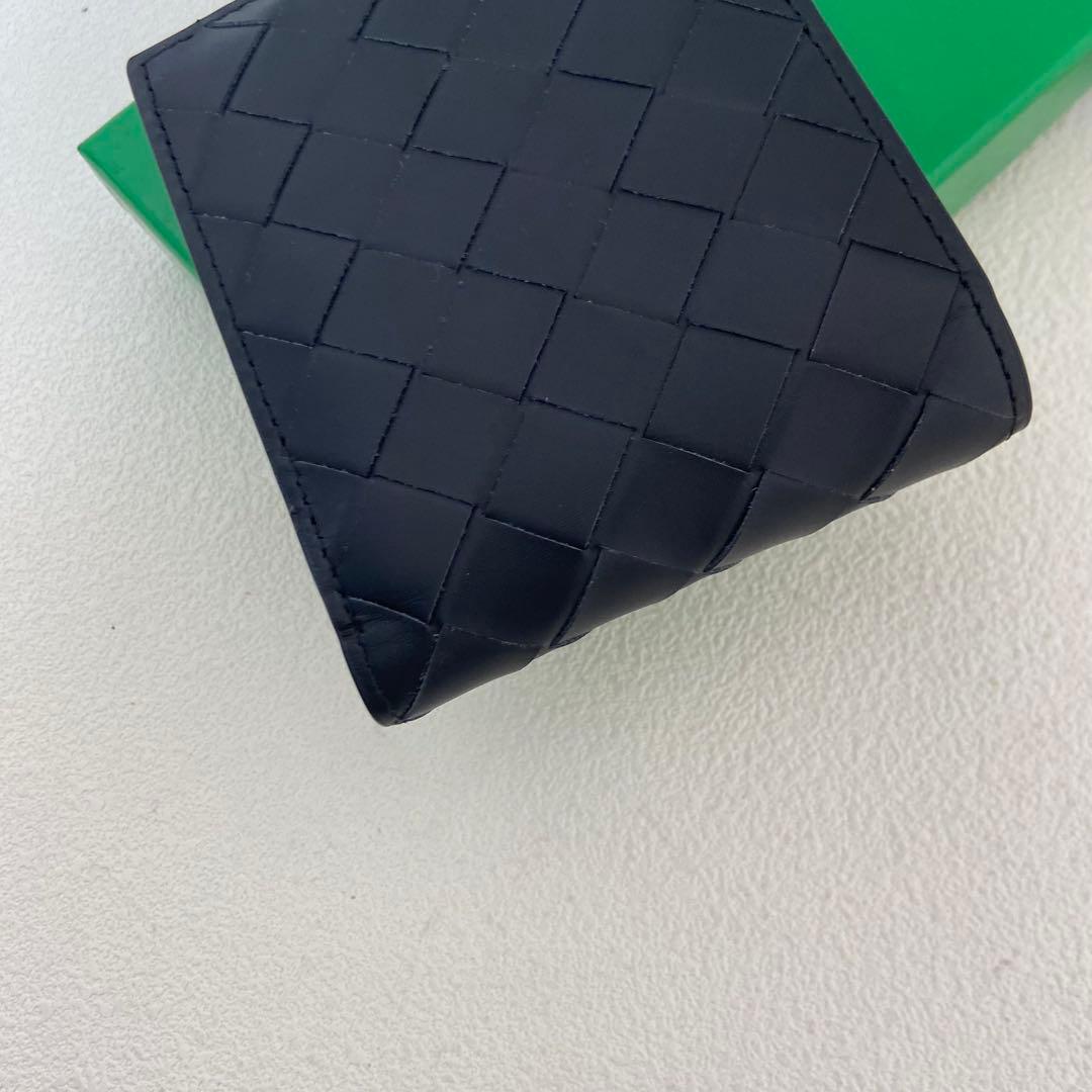 BOTTEGA VENETA イントレチャート レザー 二つ折り財布 中古品
