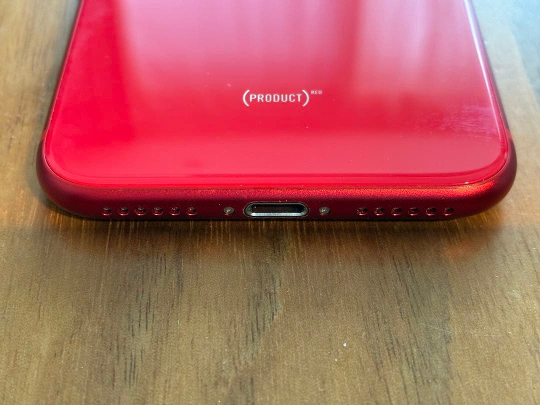 【値下げ！】【美品】iPhone SE2 64GB SIMフリー 赤