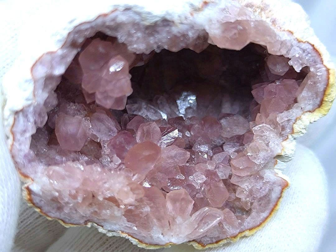 高品質　アルゼンチン産　パタゴニア　ピンクアメジスト　ジオード　フラワー付　②