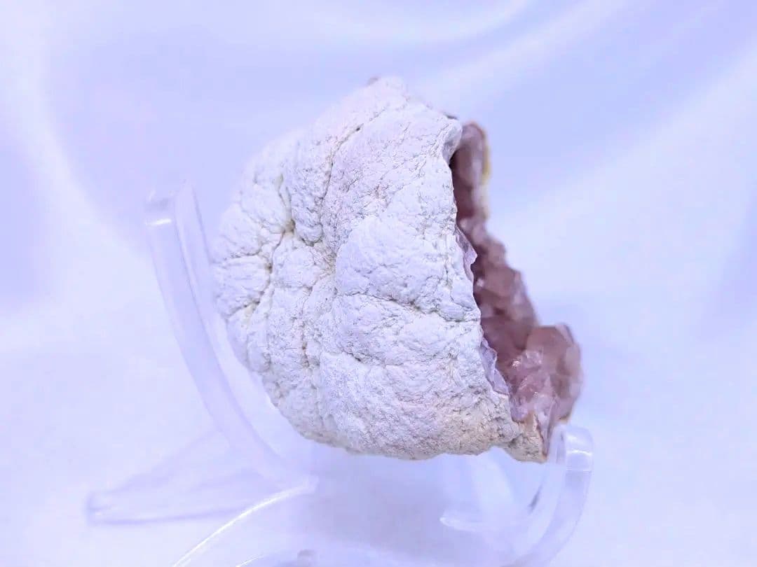 高品質　アルゼンチン産　パタゴニア　ピンクアメジスト　ジオード　フラワー付　②