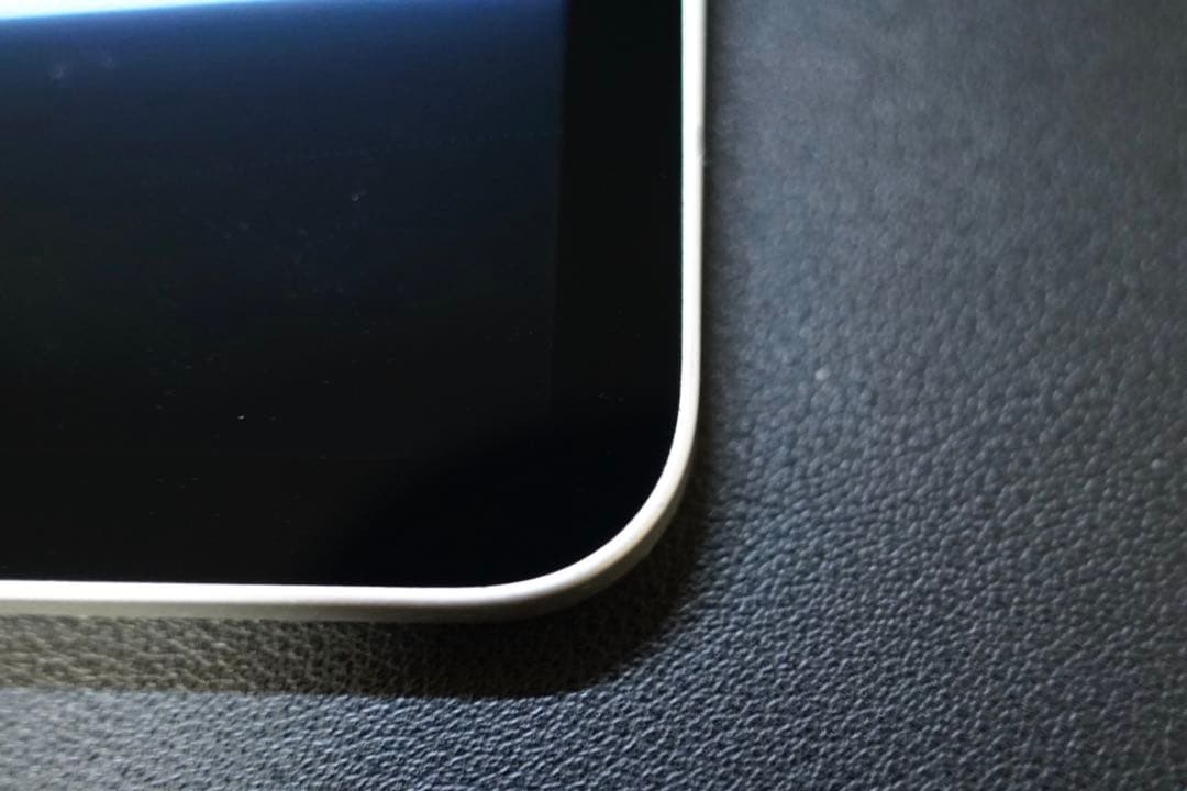 iPad Pro 11インチ 第4世代(M2) Wi-Fi 256GBケース付き