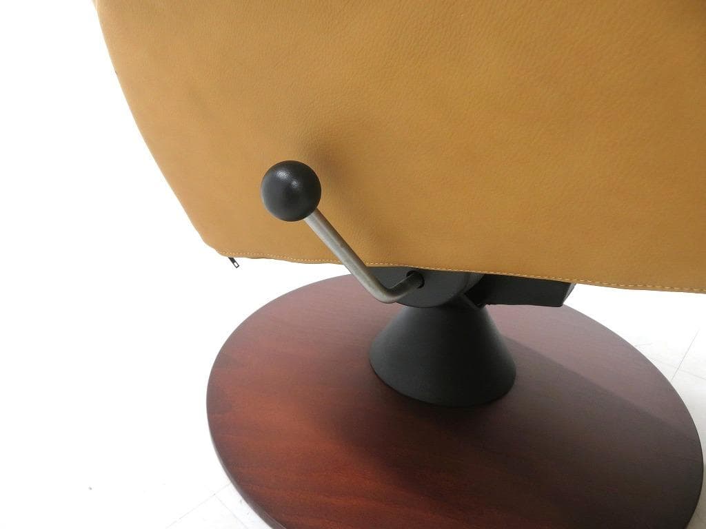 展示品　MODI　モディ　総本革　レザー　リクライニングソファ　リクライナー