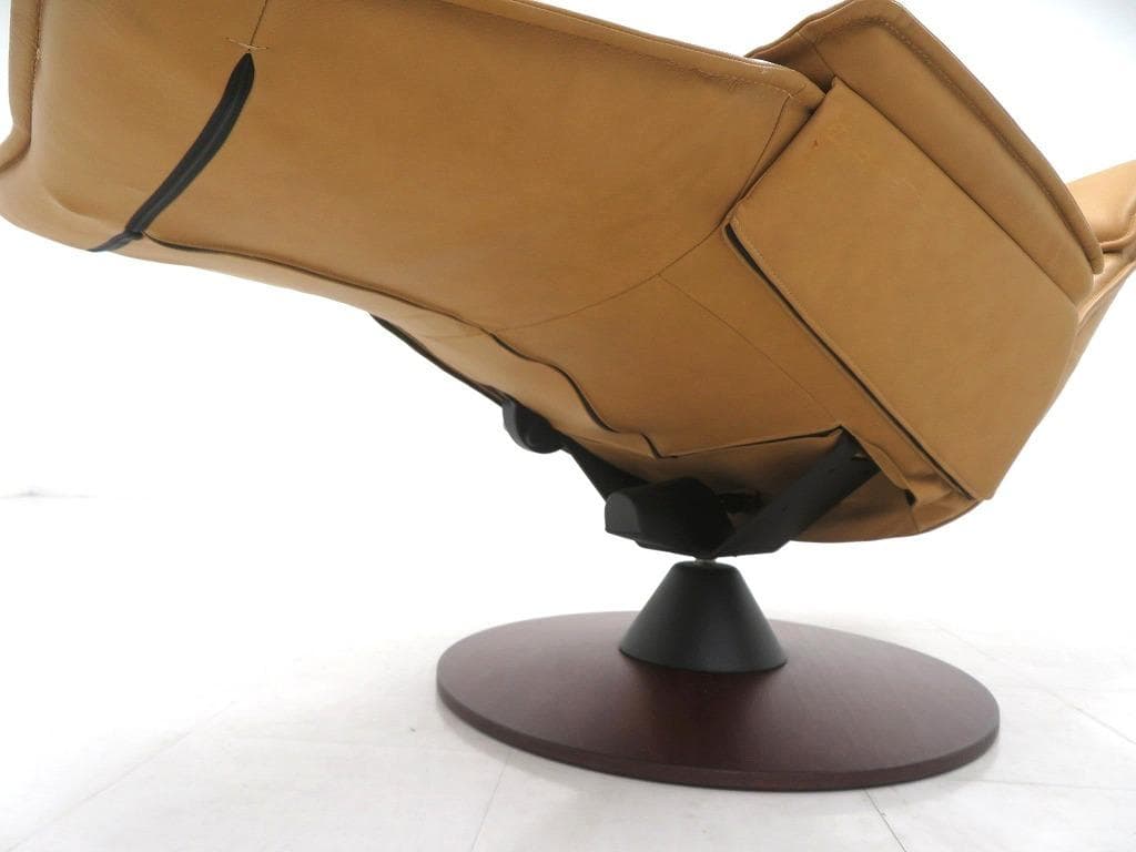 展示品　MODI　モディ　総本革　レザー　リクライニングソファ　リクライナー