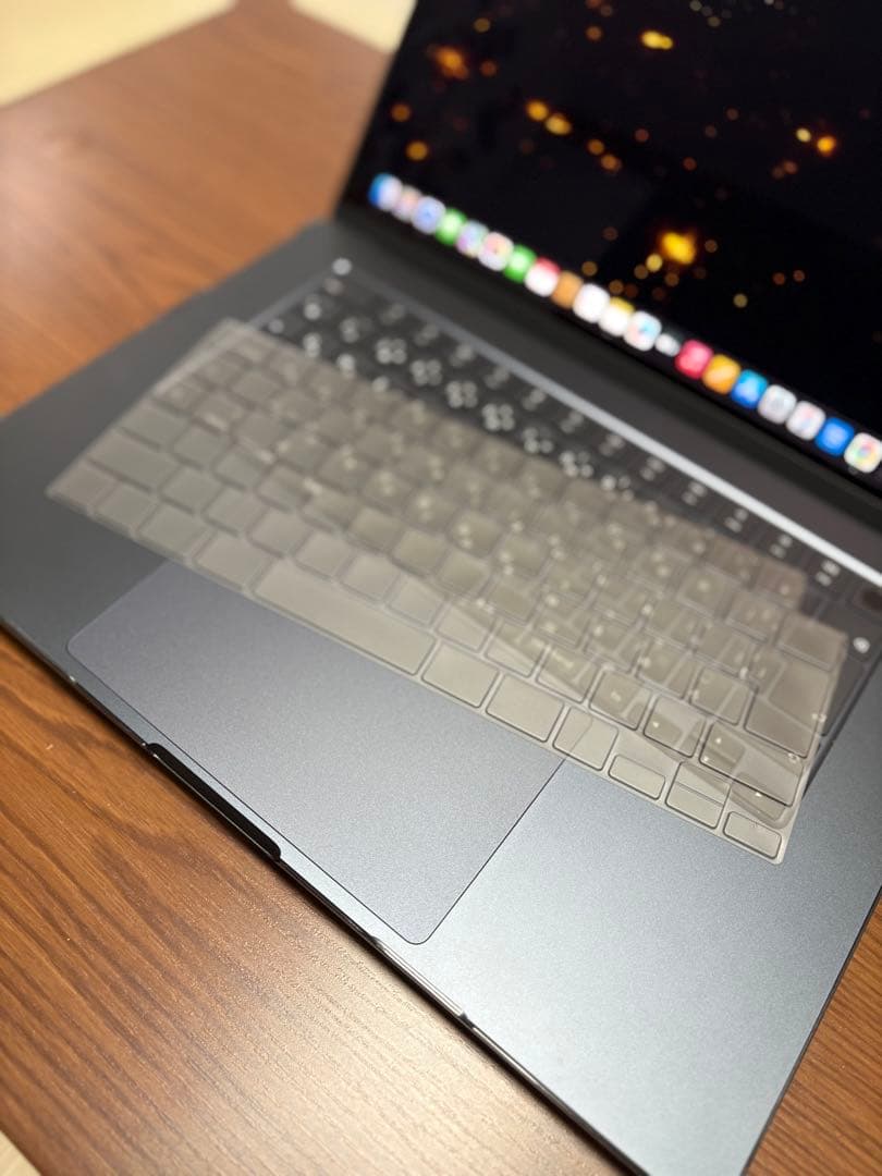 中古美品　MacBook Air M3 15inch 16GB 512GB