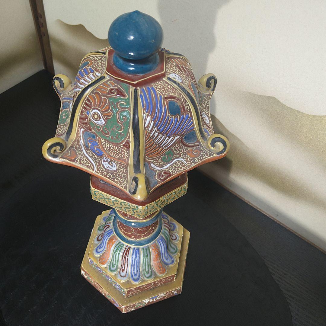 AG80 九谷焼 灯籠 草花図 色絵 六角屋根 時代物 置物 飾り物