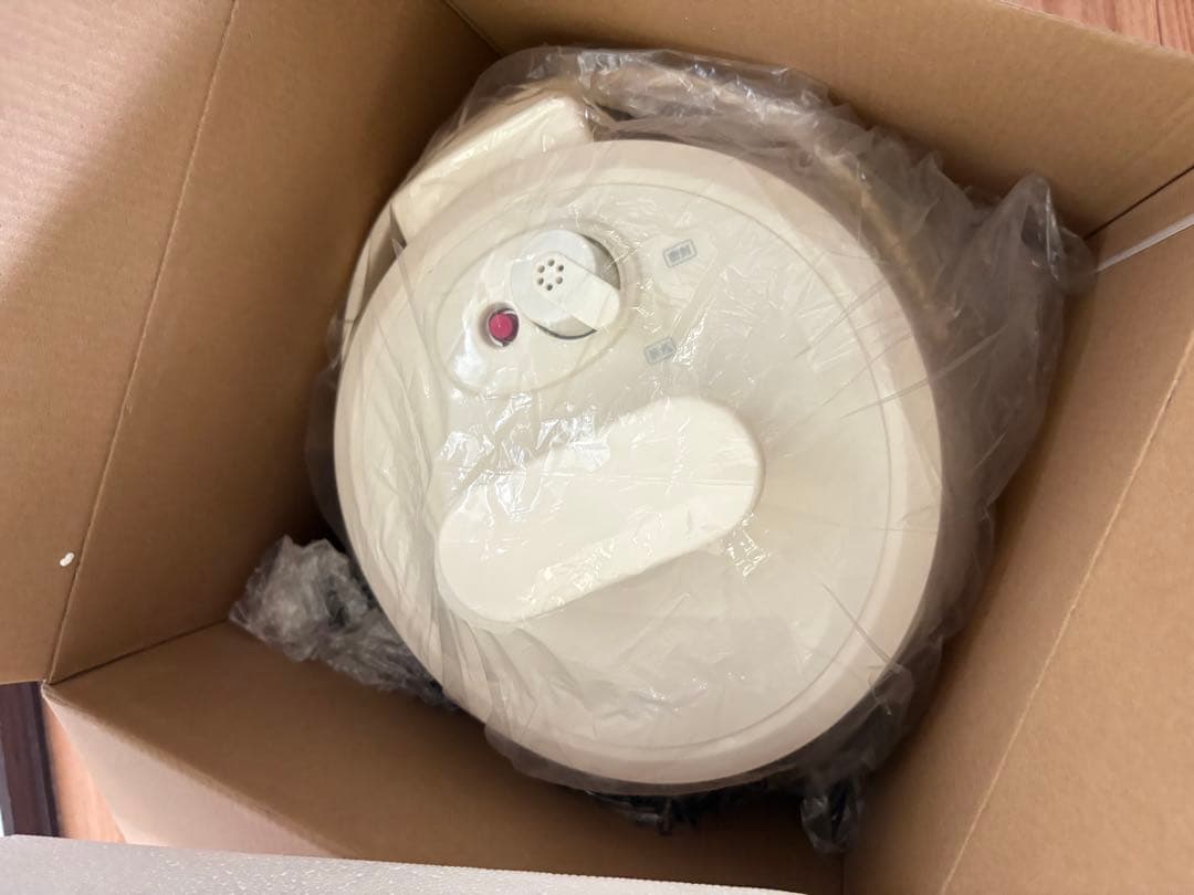 【新品未使用】BRUNO マルチ圧力鍋 ブラウン