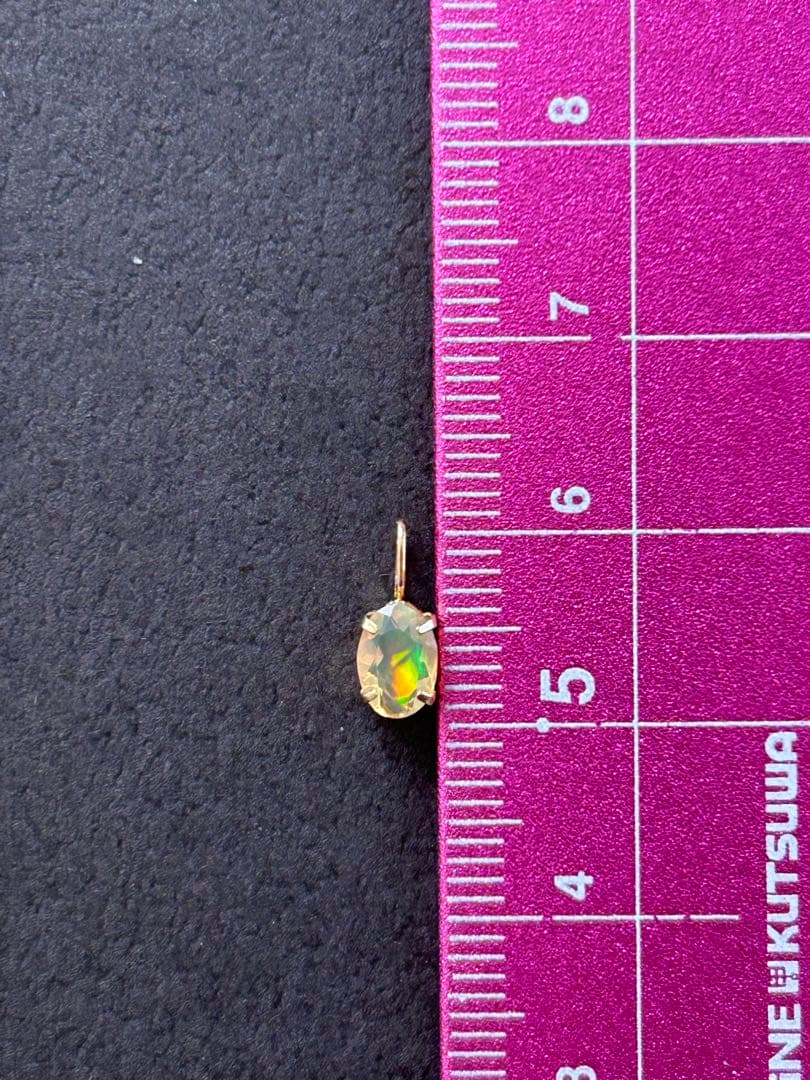 K18オパールネックレストップ0.25ct