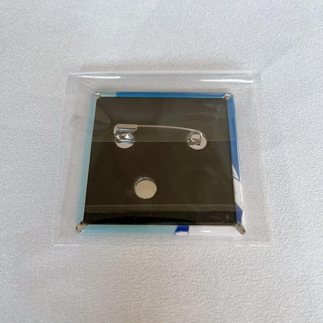 ブルーロック スクエア缶バッジ 糸師凛