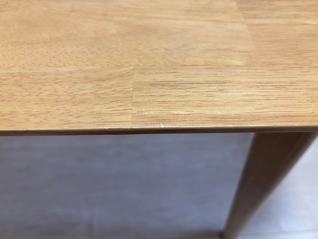 ベルメゾン　ダイニングテーブル　天然木