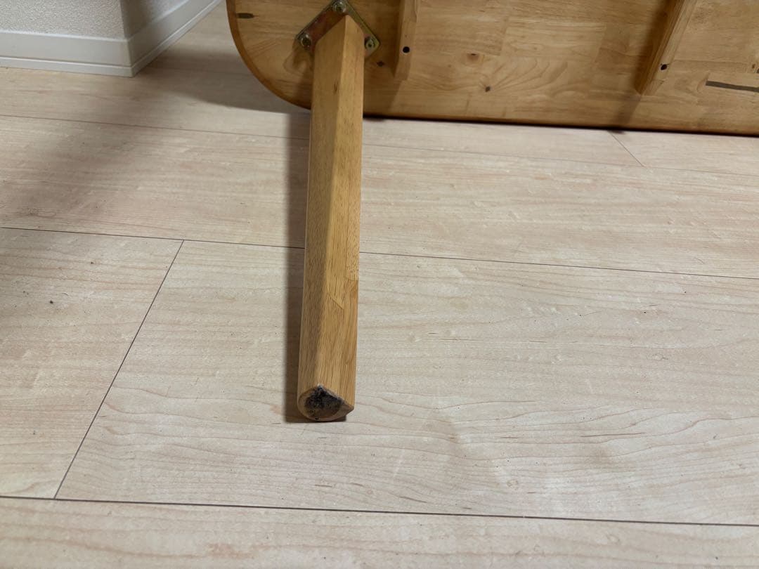 ベルメゾン　ダイニングテーブル　天然木