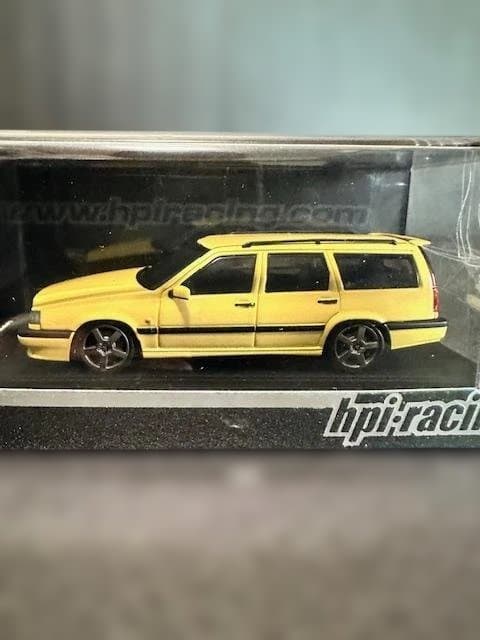 【hpi-racing】Volvo 850 T-5R Estate (イエロー)