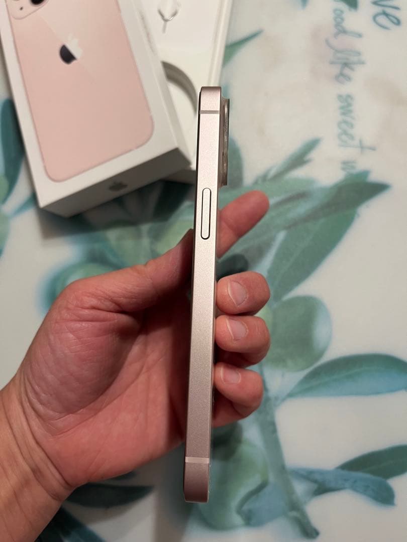 スマートフォン本体 iPhone 13 256GB