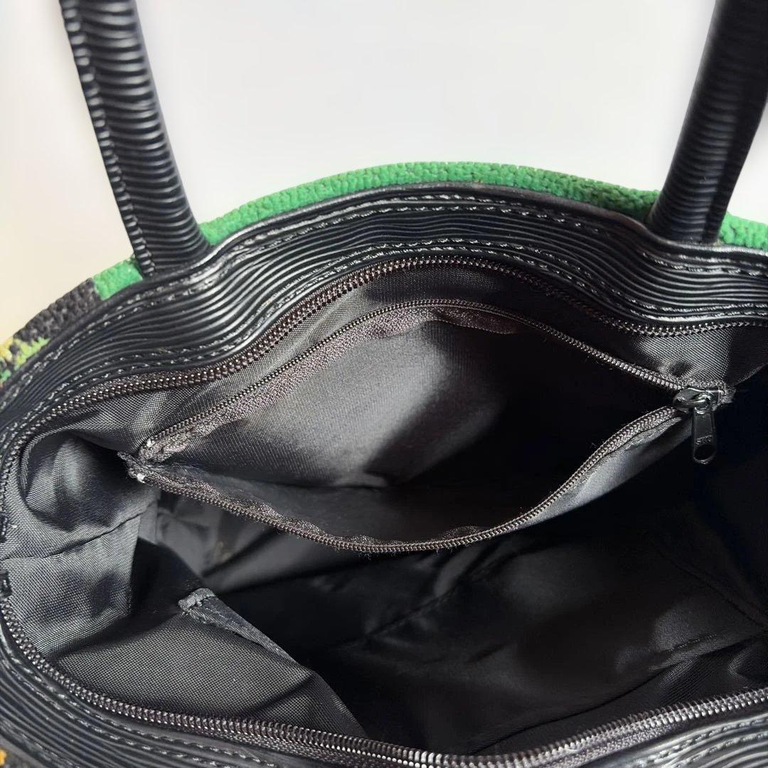 フィーラー　バック