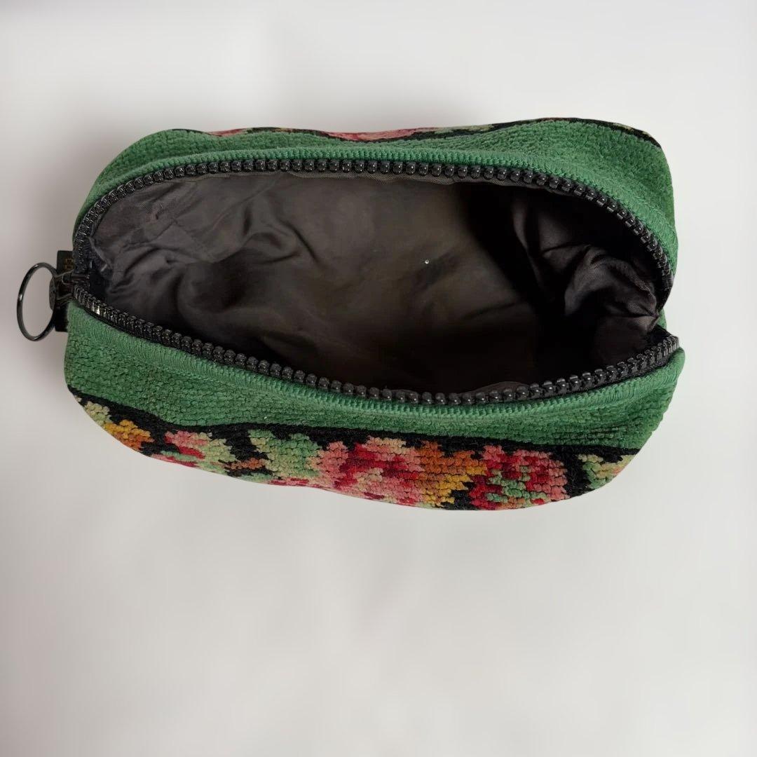 フィーラー　バック