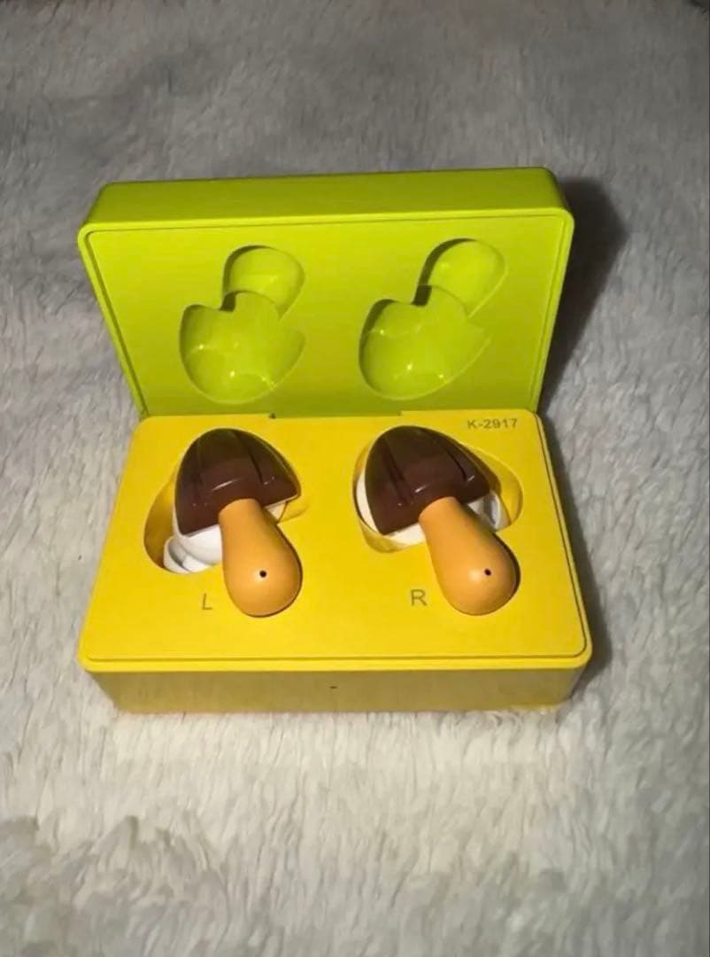 キノコの山　ワイヤレスイヤホン