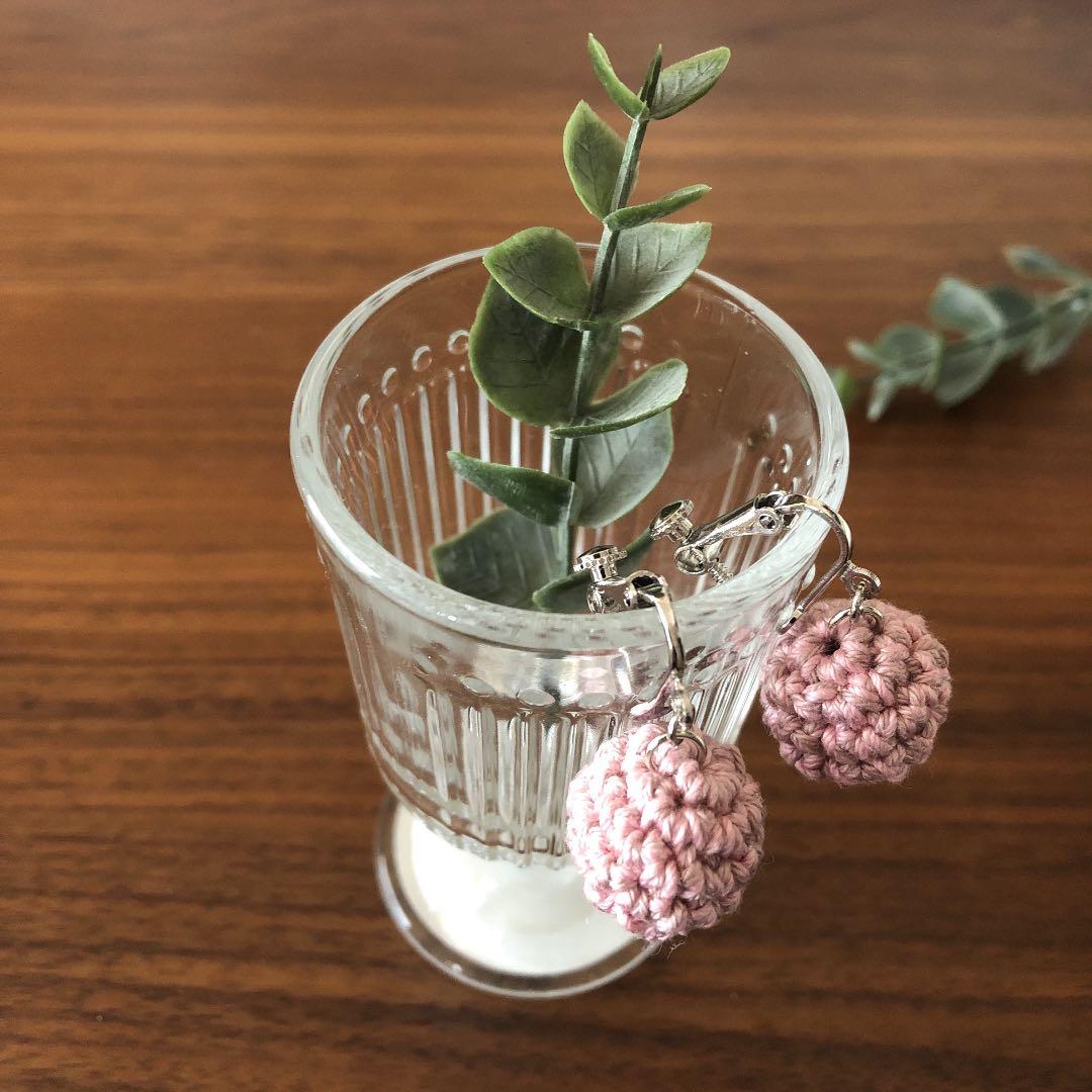ニットボールのおおつぶボールイヤリング ピアス