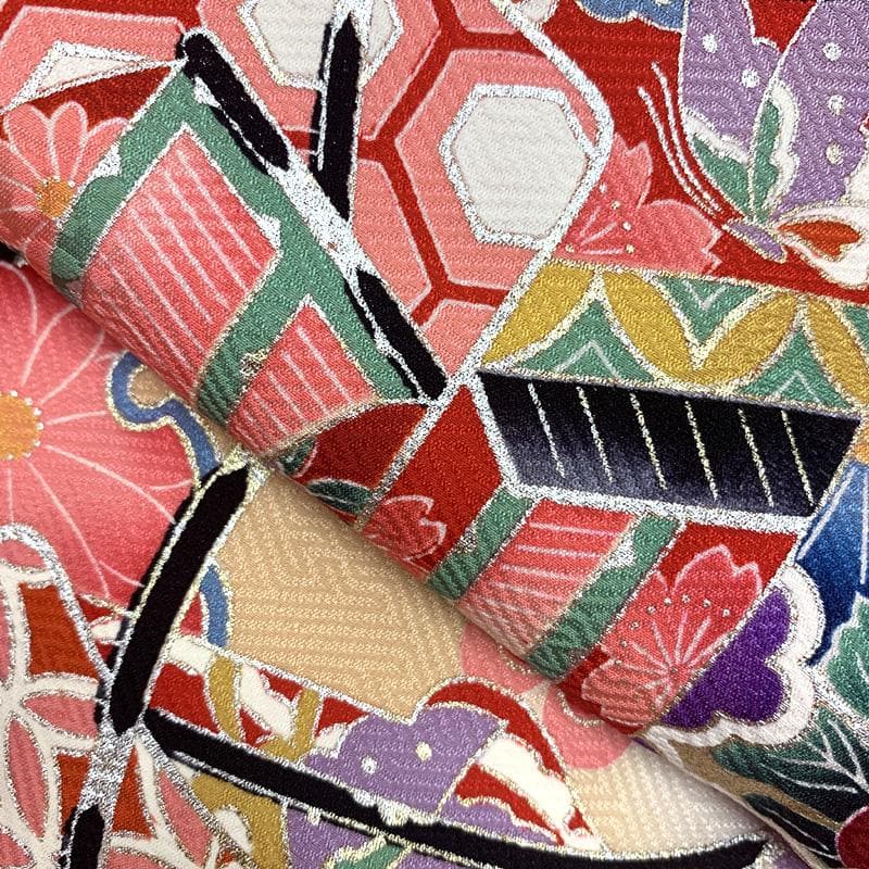 601ag32 着物のみ□七五三 三歳 女児 着物&チュール帯 雪輪文□美品