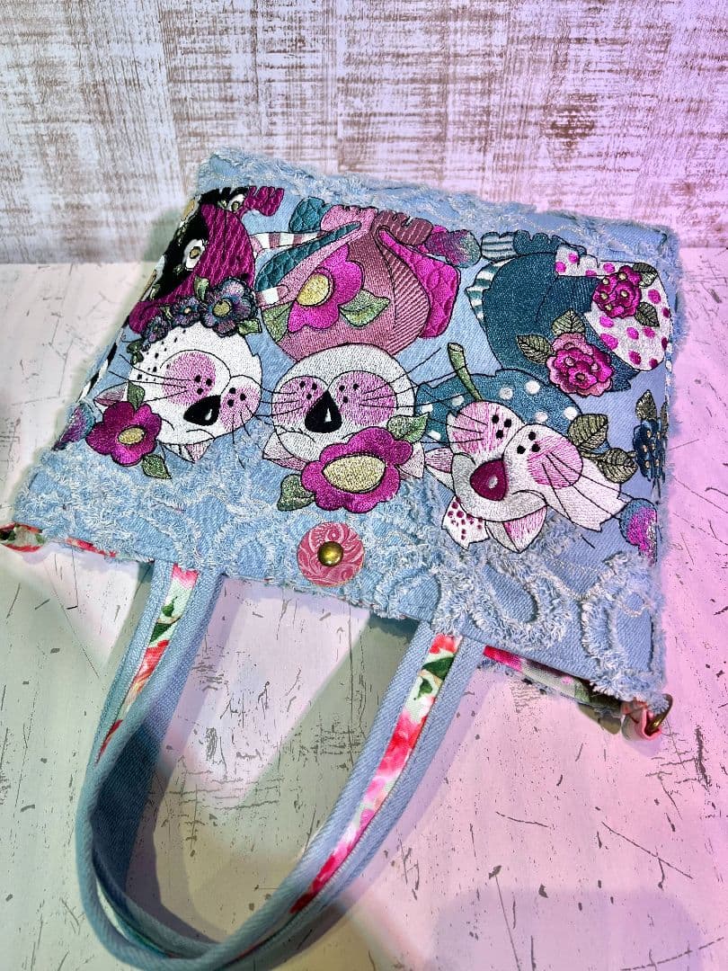ロラライハリス♡フラワーフリンジデニム♡刺繍のミニバッグ♡猫ちゃん♡