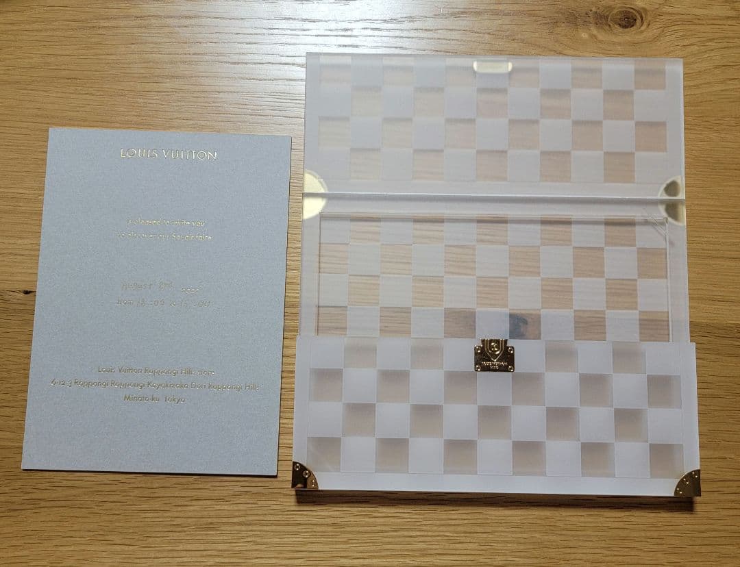 ルイヴィトン　招待状ケース