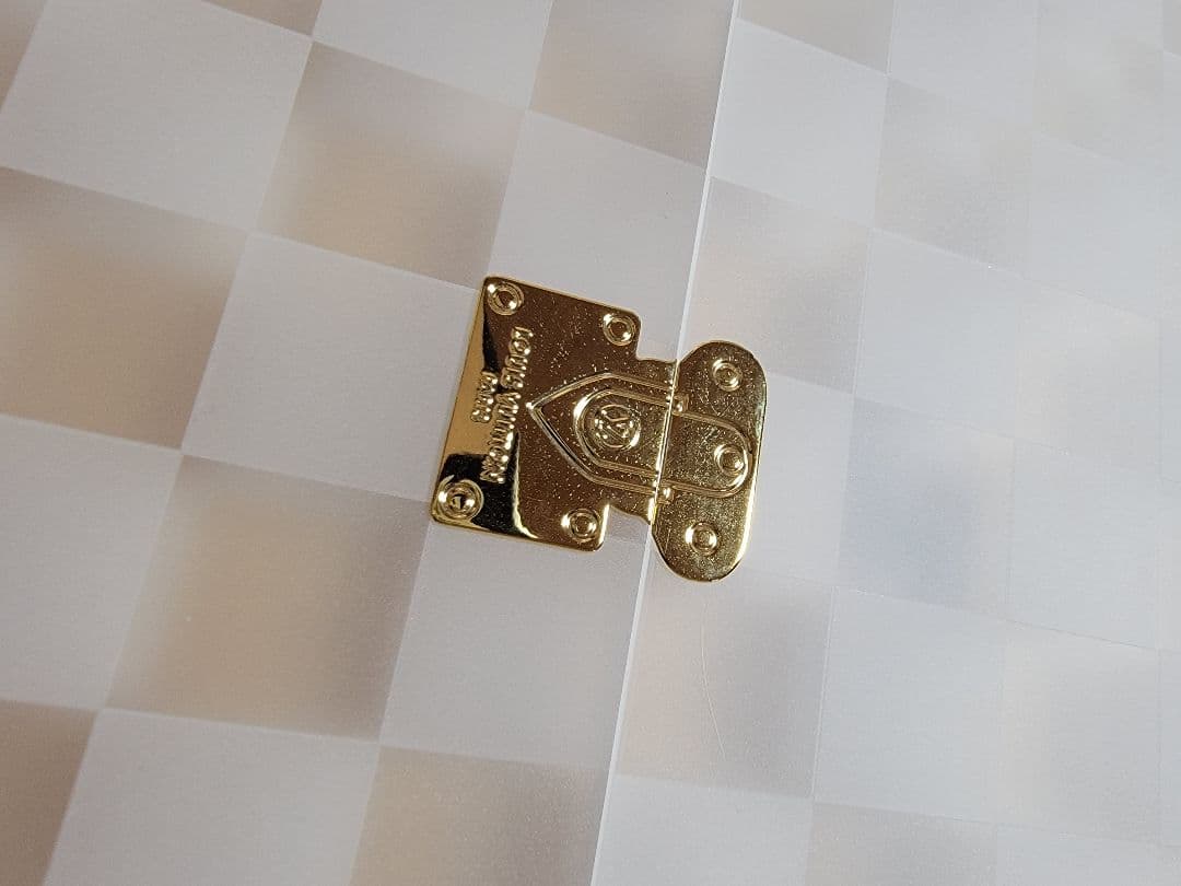 ルイヴィトン　招待状ケース