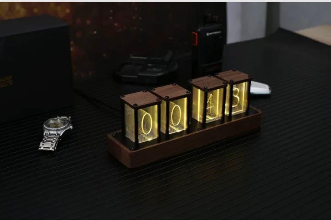 レトロモダン　ニキシー菅　LEDディスプレイ　時計