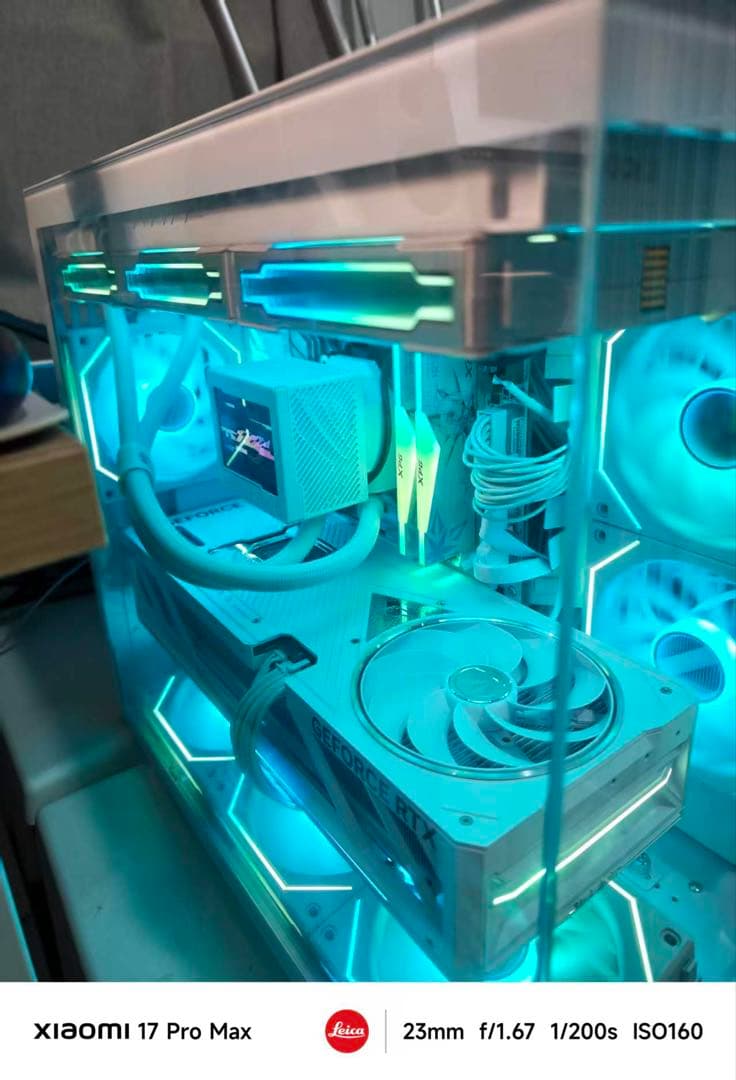 グラフィックボード・グラボ・ビデオカード COLORFUL iGame RTX 5090Dv2 Vulcan W 24GB