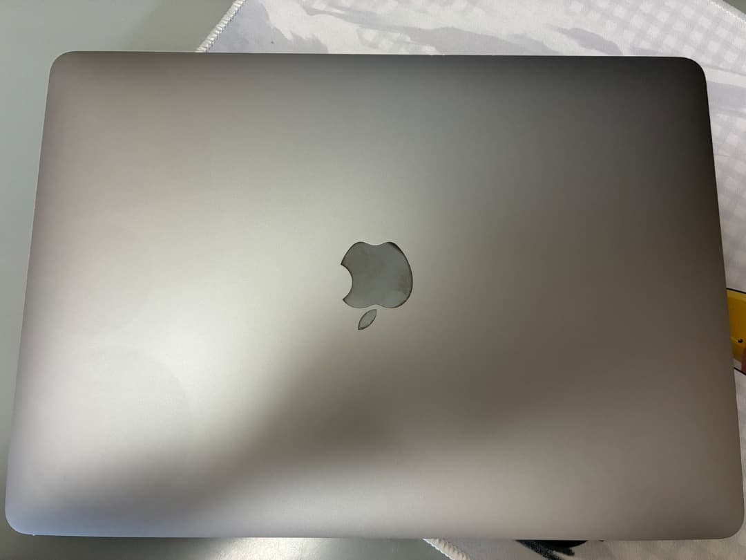 MacBook Air M1 2020 / 16GB / バッテリー良好