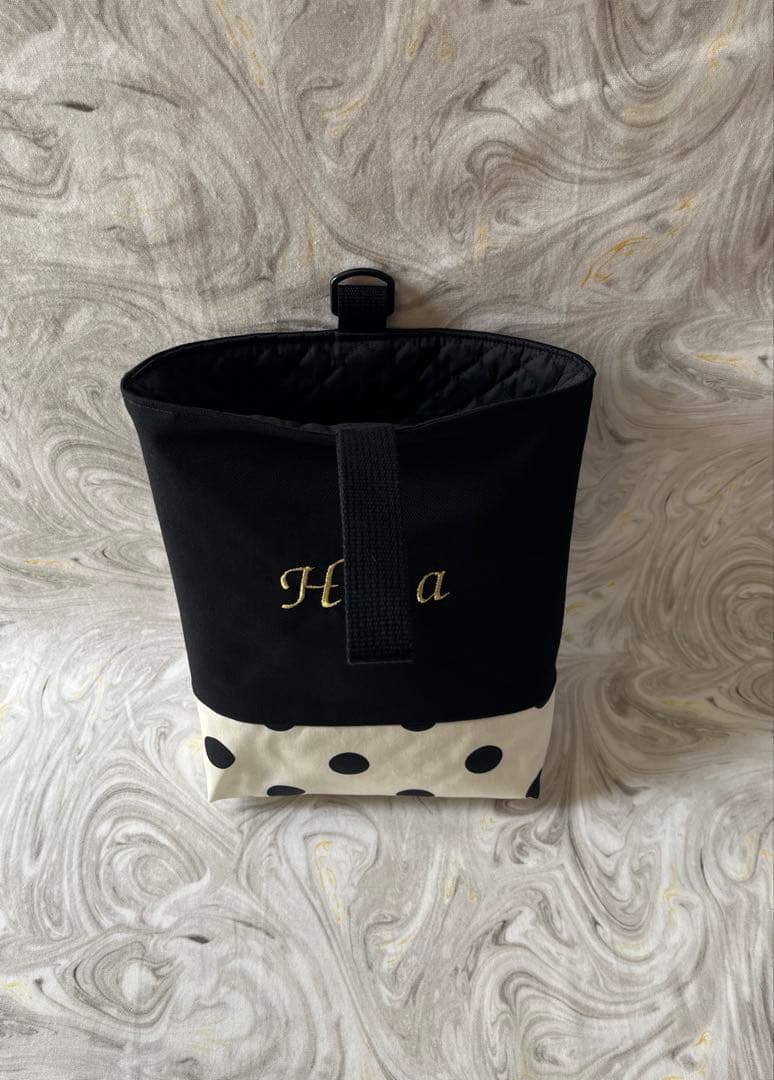 オーダー商品　イニシャル、お名前刺繍入り　ナップサック 上履き入れ☆