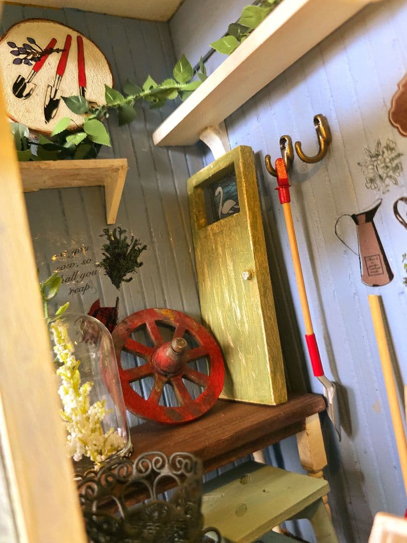 ミニチュア★ドールハウス★ハンドメイド★趣味のガーデニングハウス