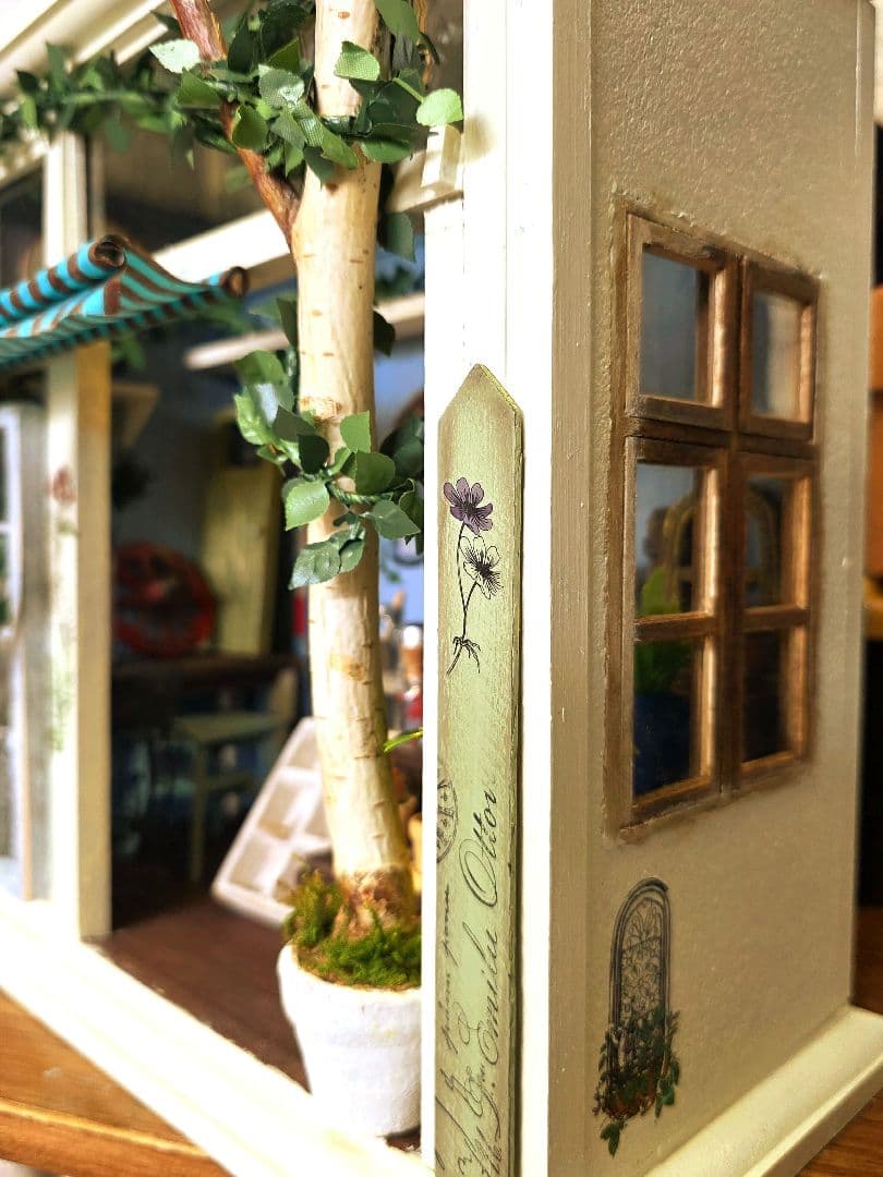 ミニチュア★ドールハウス★ハンドメイド★趣味のガーデニングハウス