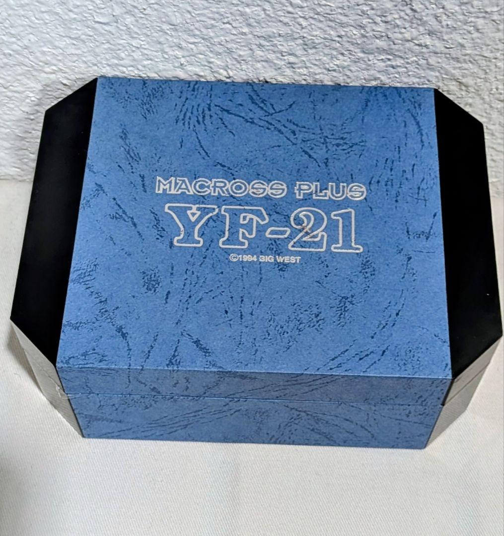 童友社　1/144 マクロスプラス YF-21 フィギュア