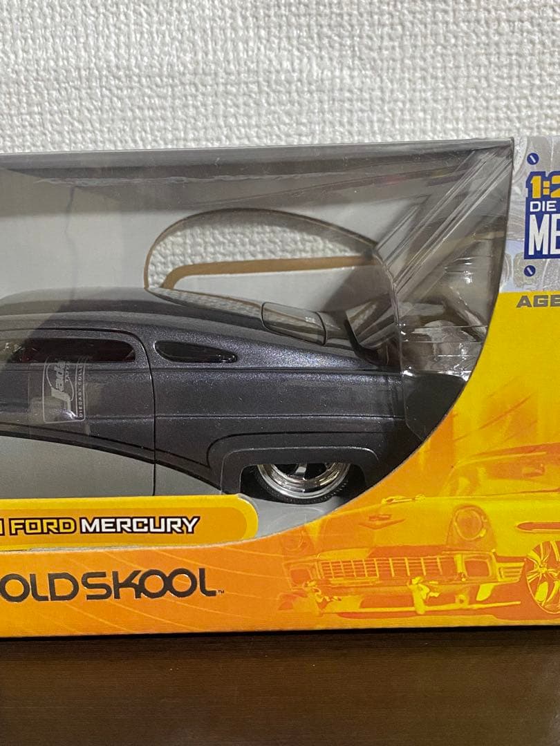ミニカー Jada Toys 1/24 1951 Ford Mercury