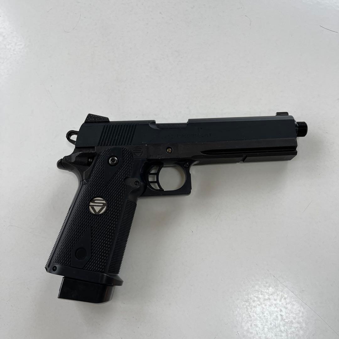 ガスガン ブラックモデル 取扱説明書付き