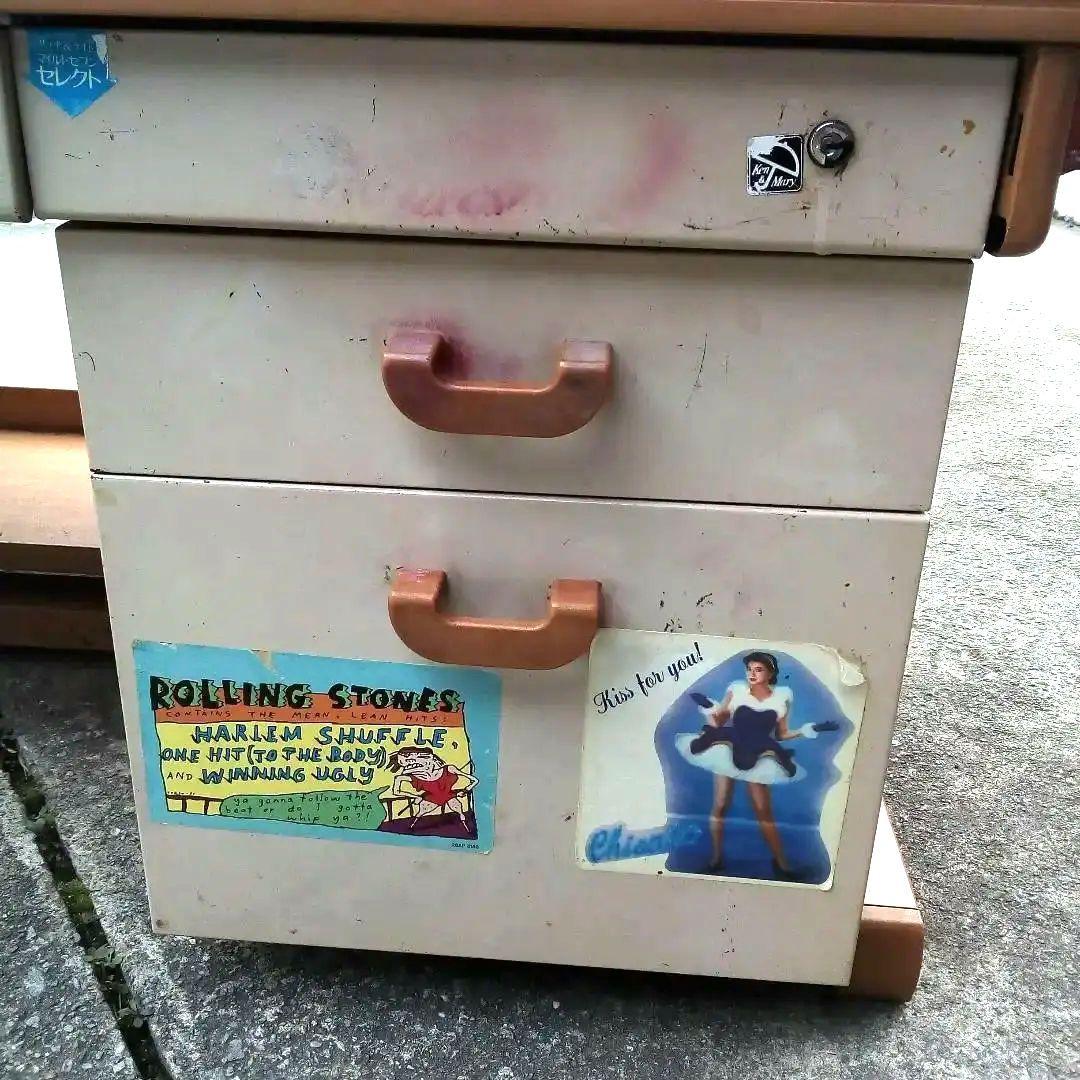 昭和レトロ　オカムラ学習デスク　勉強机　　　昭和の学習机　1976年製