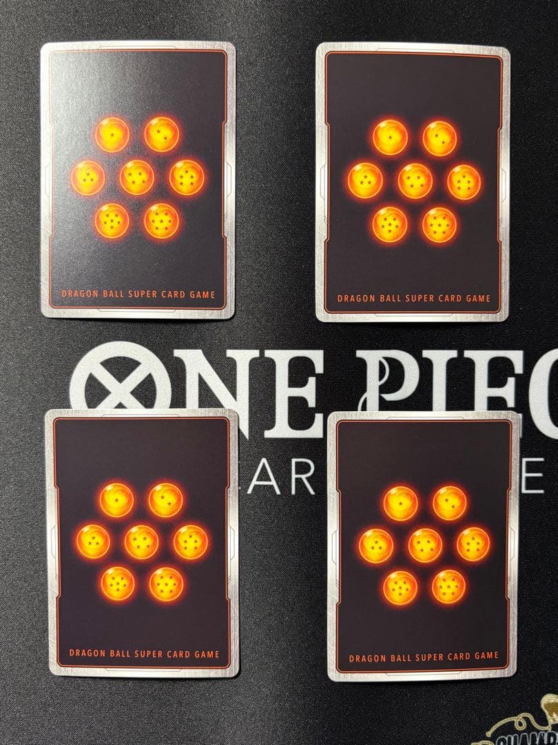 「孫悟空/ベジータ」「孫悟飯:SH/ピッコロ:SH」〈PR〉各4枚＋おまけ