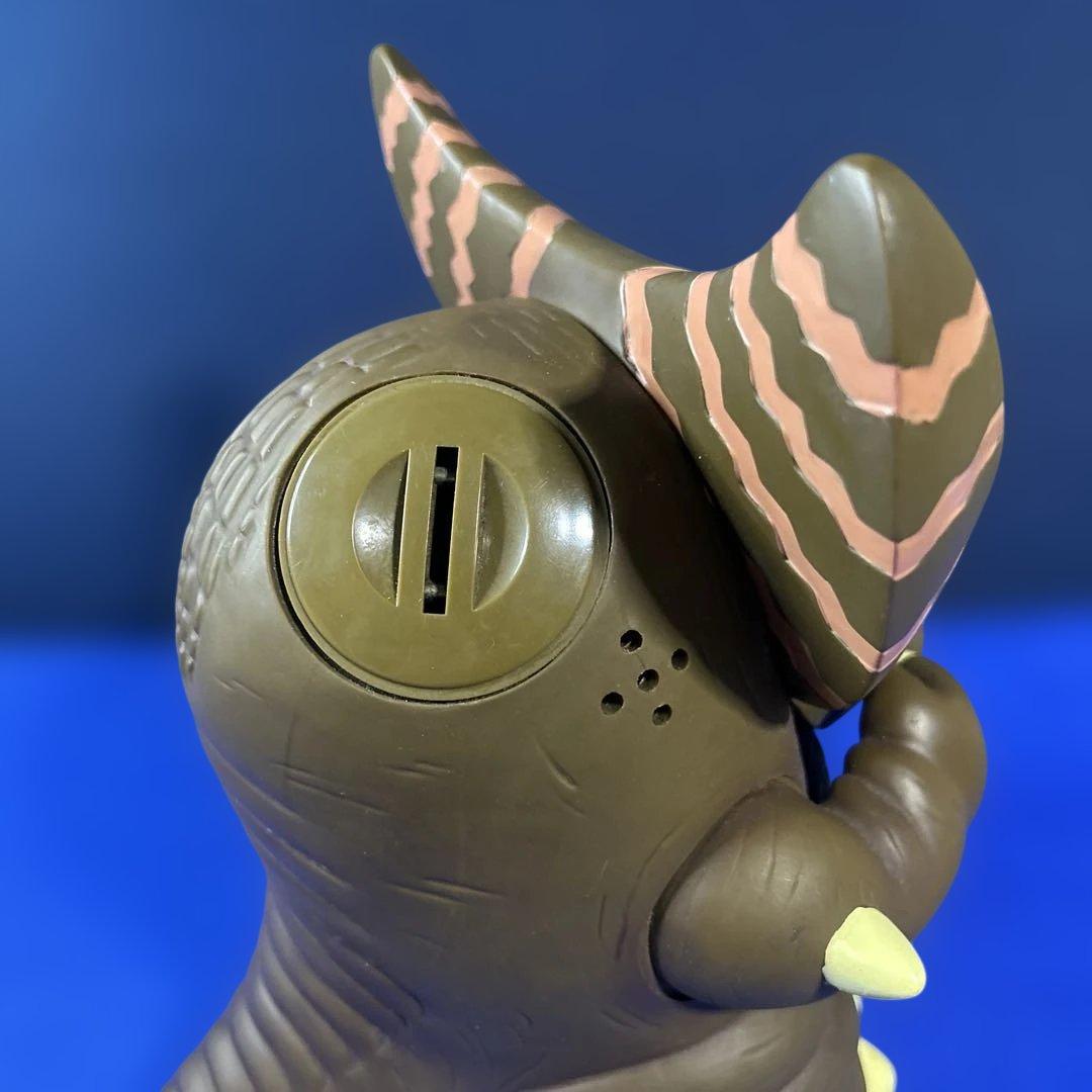 ラナ(RANA)　ゴモラ　サウンドマネーバンク　ソフビ貯金箱