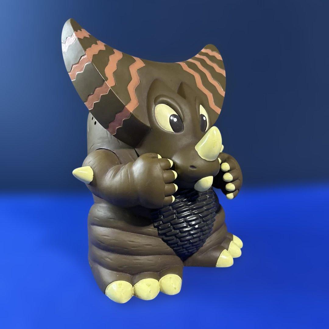 ラナ(RANA)　ゴモラ　サウンドマネーバンク　ソフビ貯金箱