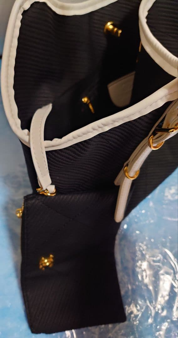 か*ん様 CHANEL トートバッグ ポーチ付き　チェーントートバッグ 　ノベル