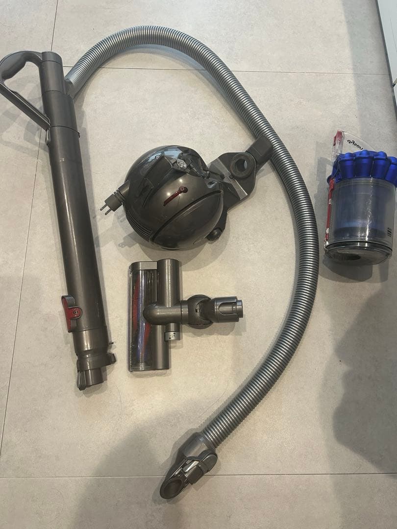 ダイソン キャニスター掃除機　DC48