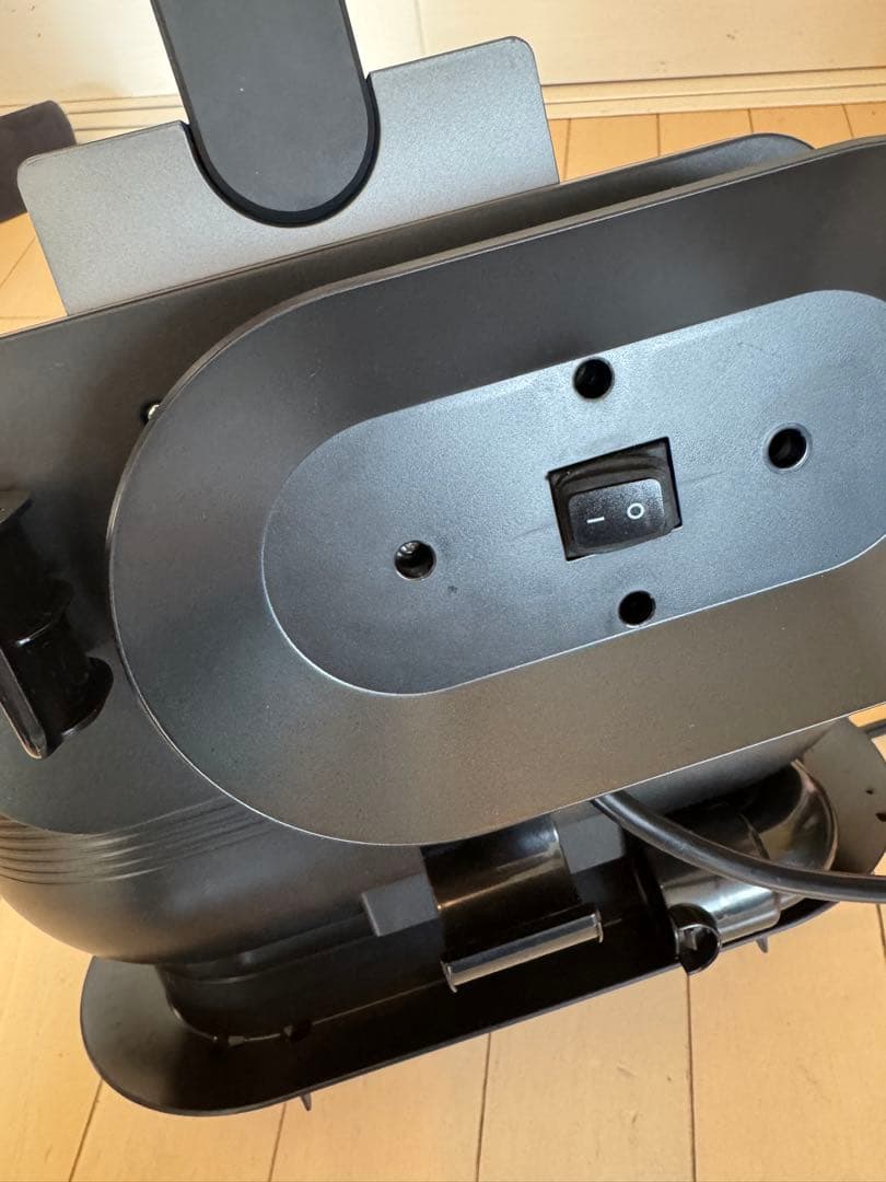 Yadea カーペットクリーナー　ソファクリーナー　スチーム掃除機