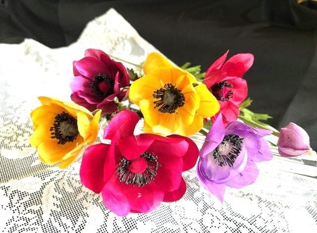手染め布花　アネモネ花6本と蕾１本の７本セット　　ブーケ・服飾飾り・髪飾り
