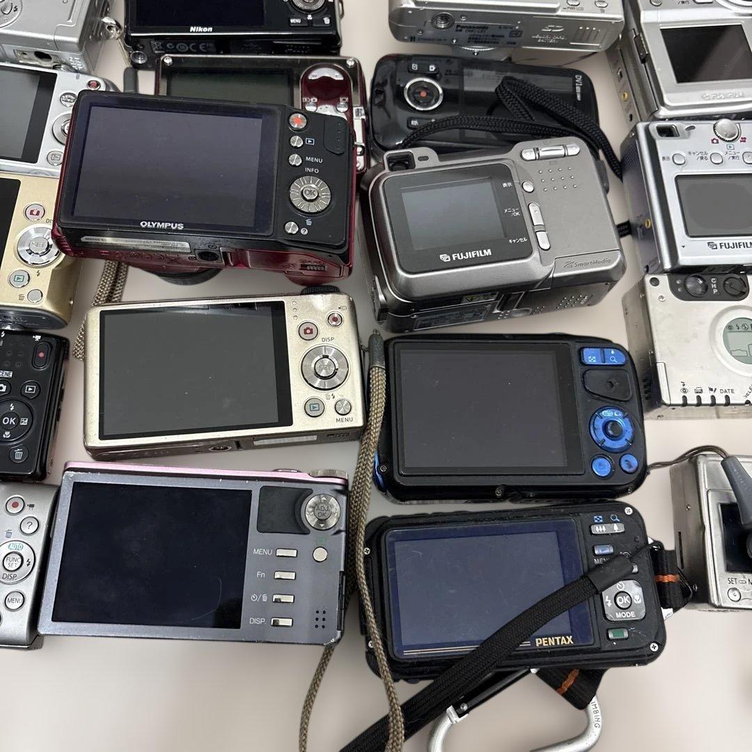 コンパクトデジタルカメラ まとめて売ります。