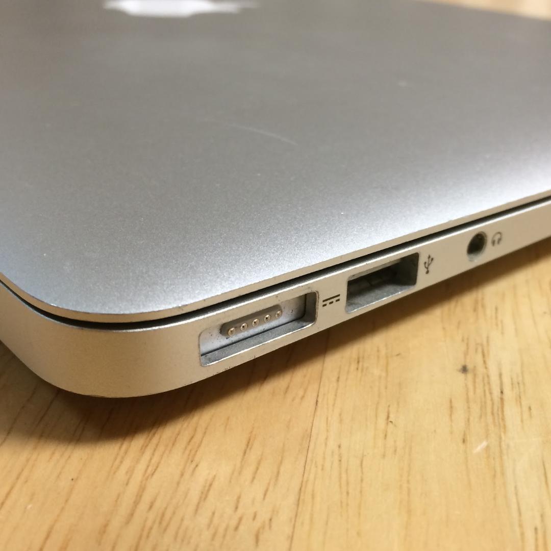 MacBook本体 MacBook Air (13-inch, 2017) 8G/256G VW