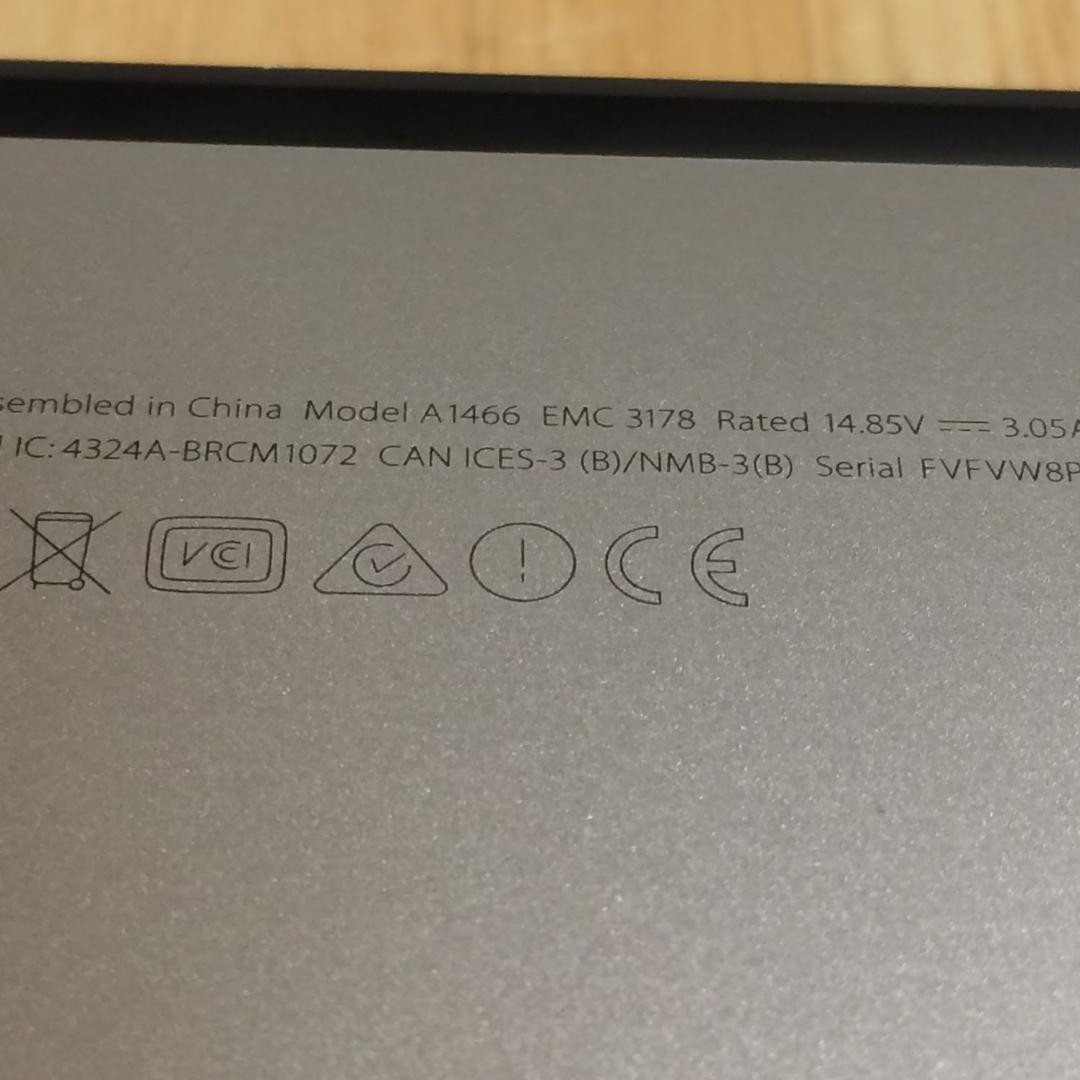 MacBook本体 MacBook Air (13-inch, 2017) 8G/256G VW