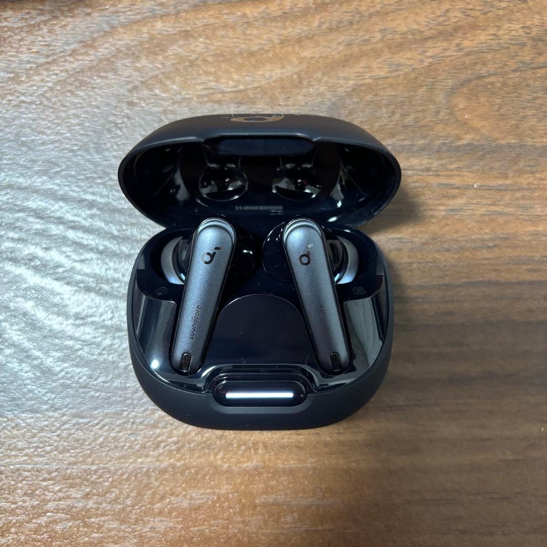 イヤホン ANKER Soundcore Liberty 4 NC